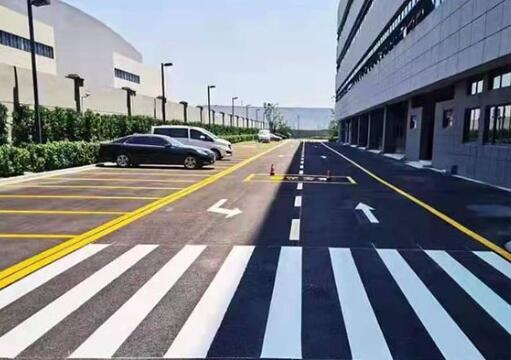 苏州厂区道路划线，企业厂区道路画线公司？指定单位飞扬市政