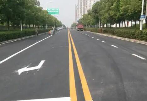 苏州道路划线的材料怎么样选择好的？